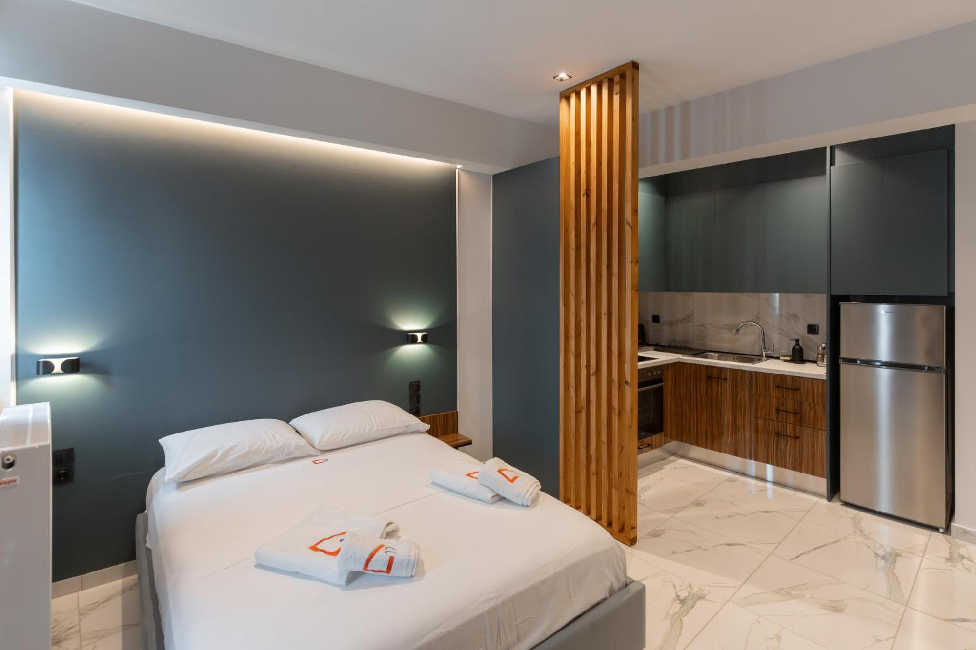 Δ17 Suites & Apartments Лариса Екстериор снимка