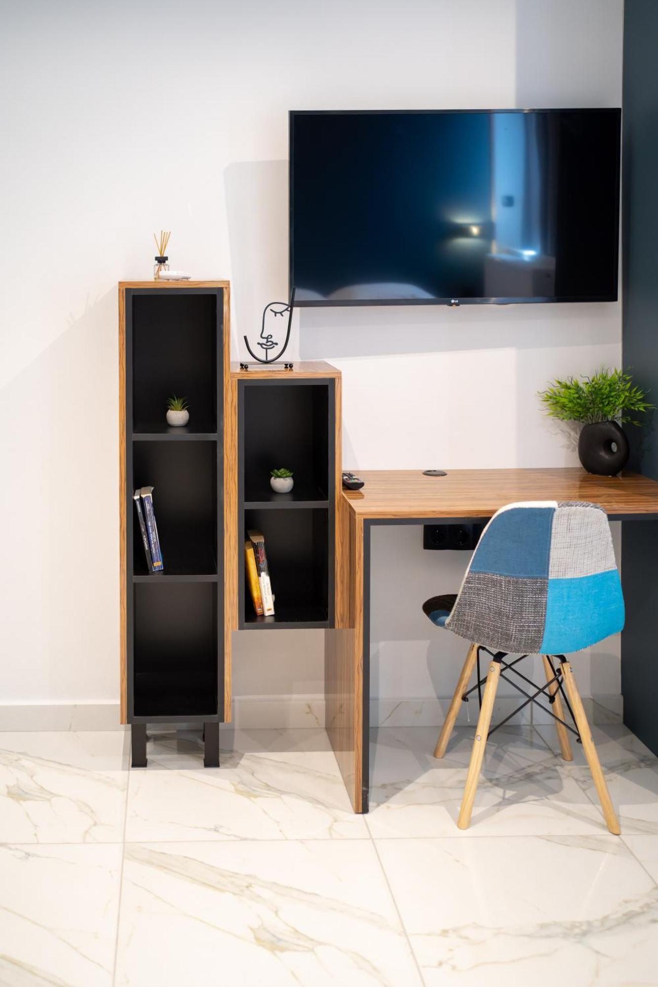 Δ17 Suites & Apartments Лариса Екстериор снимка